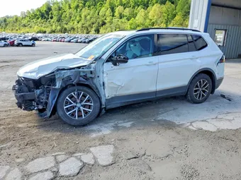 2020 Volkswagen Tiguan 3VV2B7AX3LM002643 Lot 52129586