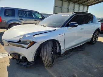 2024 Acura ZDX 4W5XHPRL1RZ513413