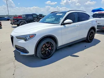 2019 Alfa Romeo ZASPAKAN4K7C51350