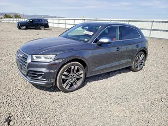 2018 Audi SQ5 WA1C4AFY8J2104062