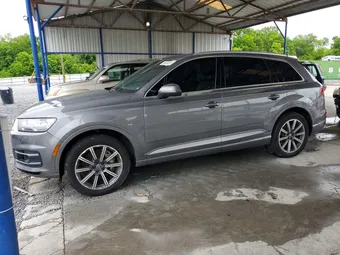 2017 Audi Q7 WA1LAAF73HD034727