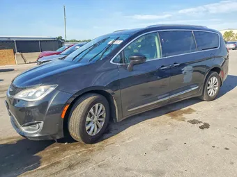 2019 Chrysler Pacifica 2C4RC1BG7KR731614 Lot 56398476