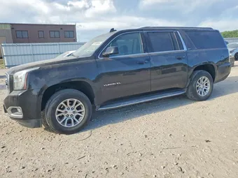 2019 GMC Yukon XL 1GKS2GKC9KR393258