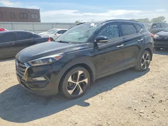 2016 Hyundai Tucson KM8J33A26GU077385