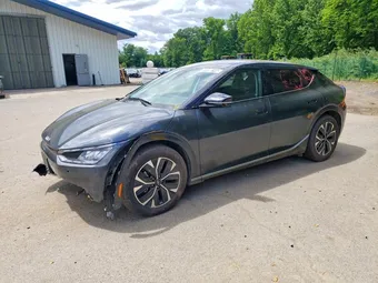 2024 Kia EV6 KNDC34LA2R5202306