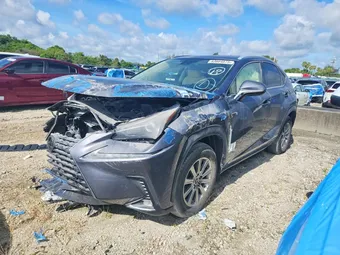 2021 Lexus NX 300 JTJDARBZ3M2185389
