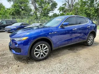 2017 Maserati Levante ZN661XUA4HX214431