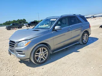 2015 Mercedes-Benz M-Class 4JGDA5JB6FA485996