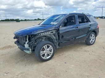 2015 Mercedes-Benz M-Class 4JGDA5JB1FA546137