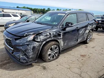 2022 Toyota Highlander 5TDGBRCH5NS545503 Lot 54263676