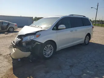 2015 Toyota Sienna 5TDYK3DC0FS561534 Lot 53187206