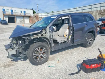 2019 Toyota Highlander 5TDZARFH4KS044573 Lot 55147036