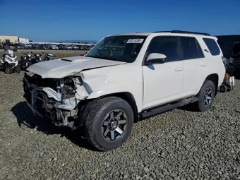 2020 Toyota 4Runner JTEBU5JR0L5807533