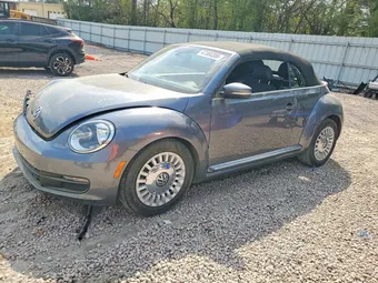 2016 Volkswagen Beetle 3VW517AT2GM804678