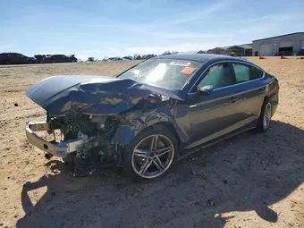 2021 Audi A5 WAUDACF5XMA013063
