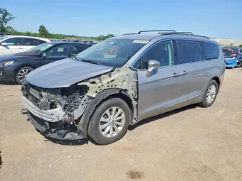2017 Chrysler Pacifica 2C4RC1BG4HR540614 Lot 55706446