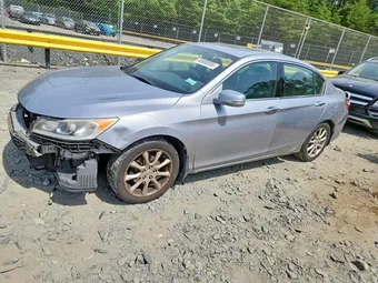 2017 Honda Accord 1HGCR3F85HA010404 Lot 55900056