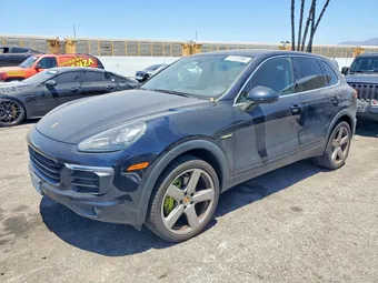 2016 Porsche Cayenne WP1AE2A2XGLA64426