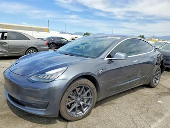 2018 Tesla Model 3 5YJ3E1EA8JF051531 Lot 48292086