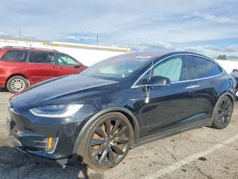 2018 Tesla Model X 5YJXCBE24JF115117 Lot 99388805