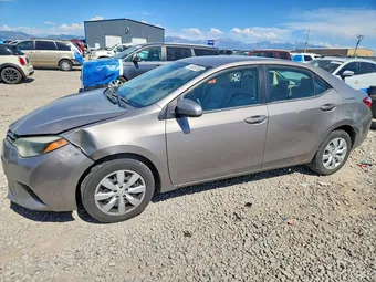 2015 Toyota Corolla 5YFBURHEXFP320796 Lot 56659156