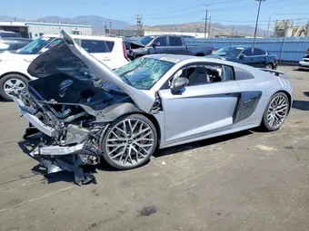 2017 Audi R8 WUAKBAFX8H7903290