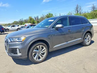 2020 Audi Q7 WA1LXAF75LD004555