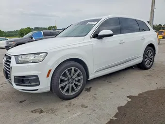 2018 Audi Q7 WA1VAAF78JD033328