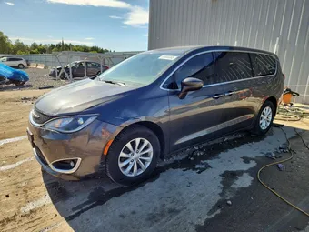 2018 Chrysler Pacifica 2C4RC1FGXJR115690 Lot 55888366