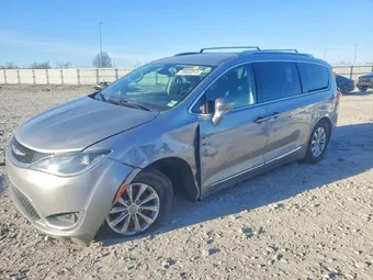 2018 Chrysler Pacifica 2C4RC1BG2JR274404 Lot 73003315