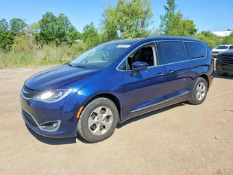 2017 Chrysler Pacifica 2C4RC1EG7HR588796 Lot 55028106