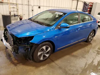 2018 Hyundai Ioniq KMHC75LC6JU067820
