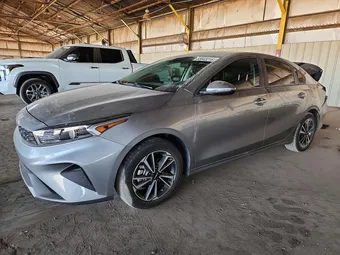 2023 Kia Forte 3KPF24AD4PE594168 Lot 53643216