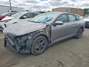 2025 Kia K4 3KPFT4DE4SE100563