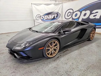 2018 Lamborghini Aventador S ZHWUV4ZD0JLA07069