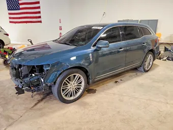2016 Lincoln MKT 2LMHJ5AT0GBL02676