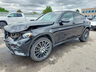 2019 Mercedes-Benz GLC-Class WDC0J4KB2KF544447