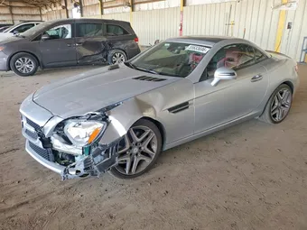 2016 Mercedes-Benz SLK-Class WDDPK3JA9GF122502