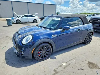 2018 Mini Convertible WMWWG9C5XJ3C82827