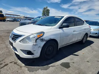 2015 Nissan Versa 3N1CN7APXFL886118
