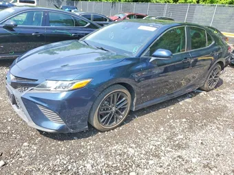 2019 Toyota Camry 4T1B11HK2KU702877 Lot 57015456