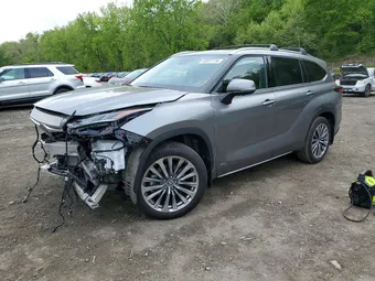 2025 Toyota Highlander 5TDKBRCH5SS662035 Lot 53537776