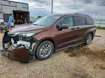 2021 Toyota Sienna 5TDKRKEC7MS023033 Lot 57689176