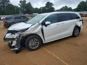 2026 Toyota Sienna 5TDYRKEC2TS308778 Lot 56052056