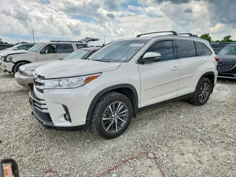 2019 Toyota Highlander 5TDJZRFH6KS604471 Lot 56111326
