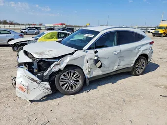 2024 Toyota Venza JTEAAAAH0RJ176688