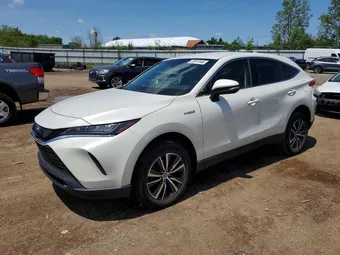 2021 Toyota Venza JTEAAAAH2MJ010813