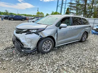 2025 Toyota Sienna 5TDBRKECXSS268339 Lot 52894016