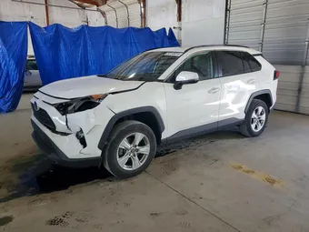 2019 Toyota RAV4 2T3W1RFV2KW015032 Lot 50195016