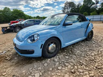 2016 Volkswagen Beetle 3VW517AT1GM803618